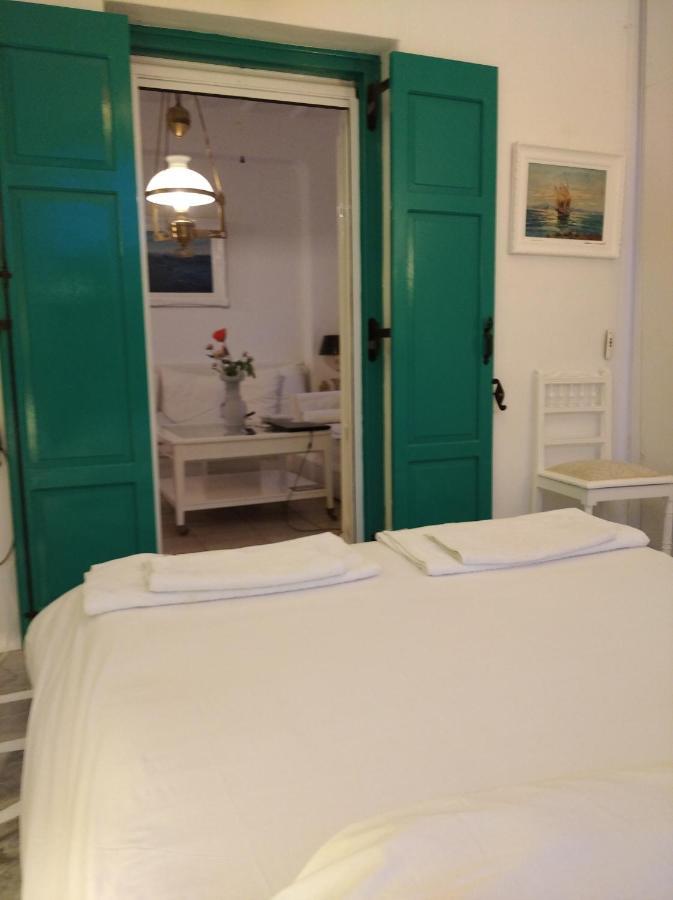 Diles Complex Apartment オルノス エクステリア 写真